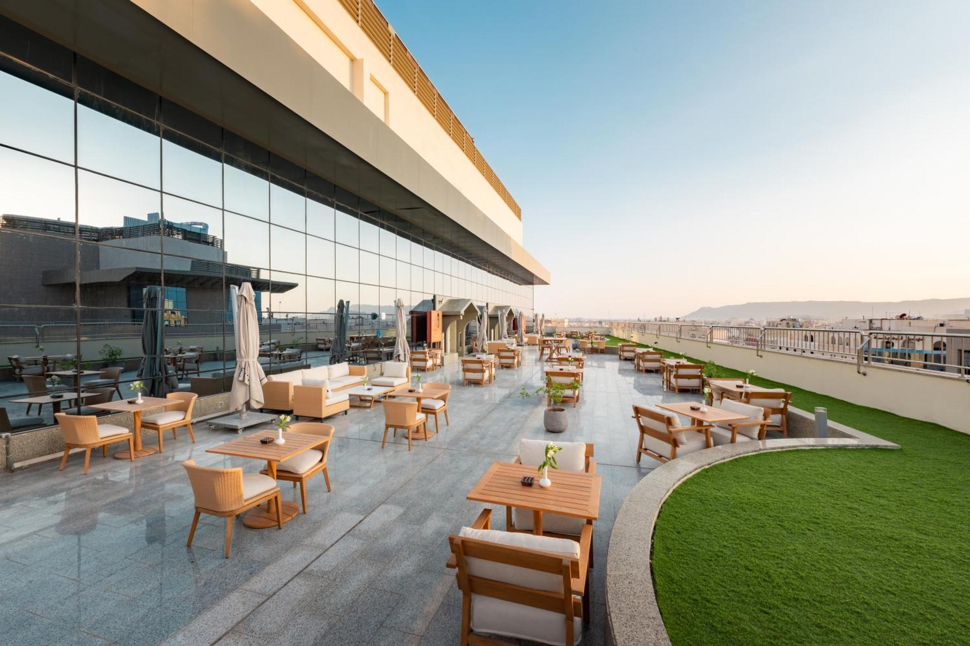 Rotana Al Manakha Madinah Hotel Medina ภายนอก รูปภาพ