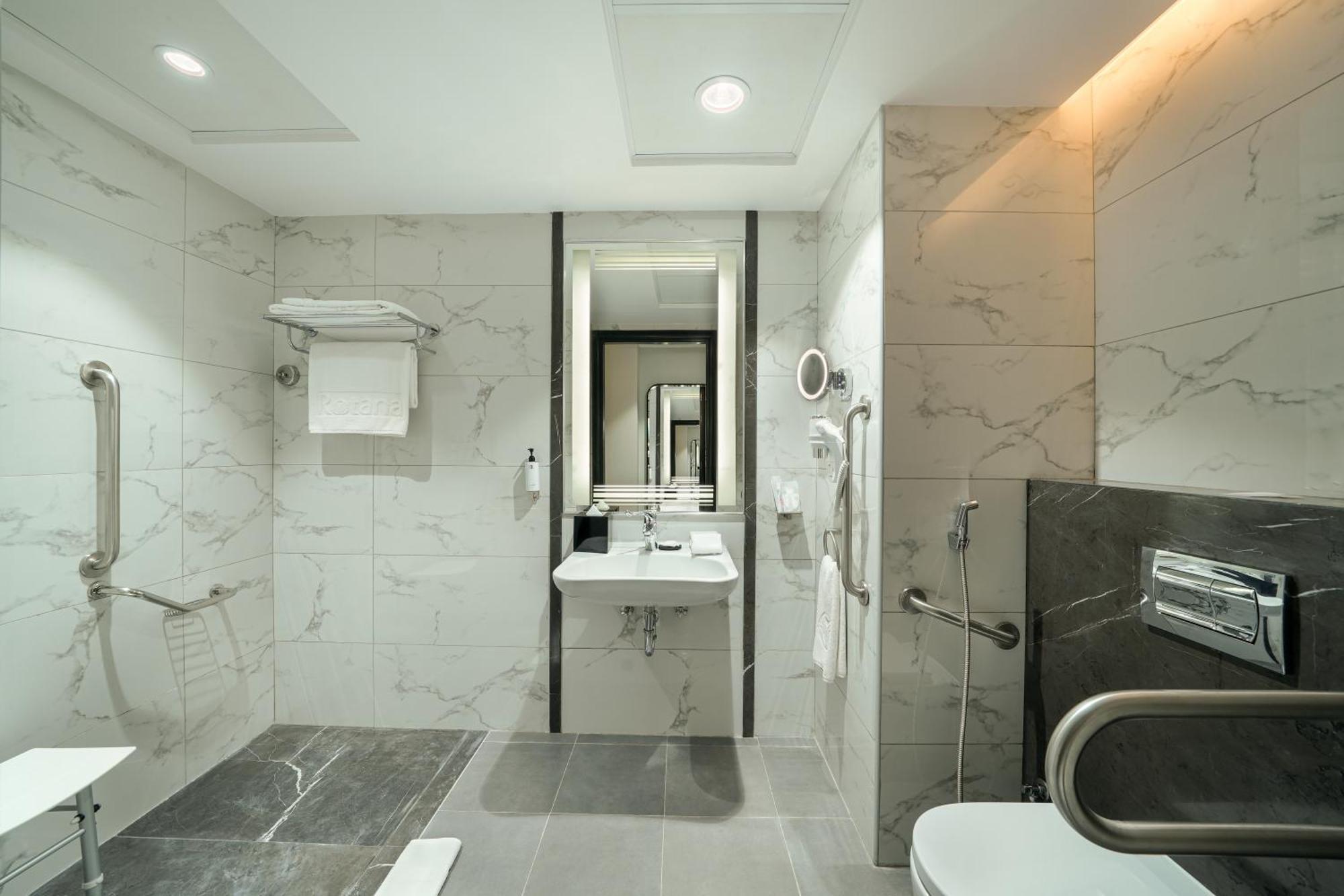 Rotana Al Manakha Madinah Hotel Medina ภายนอก รูปภาพ